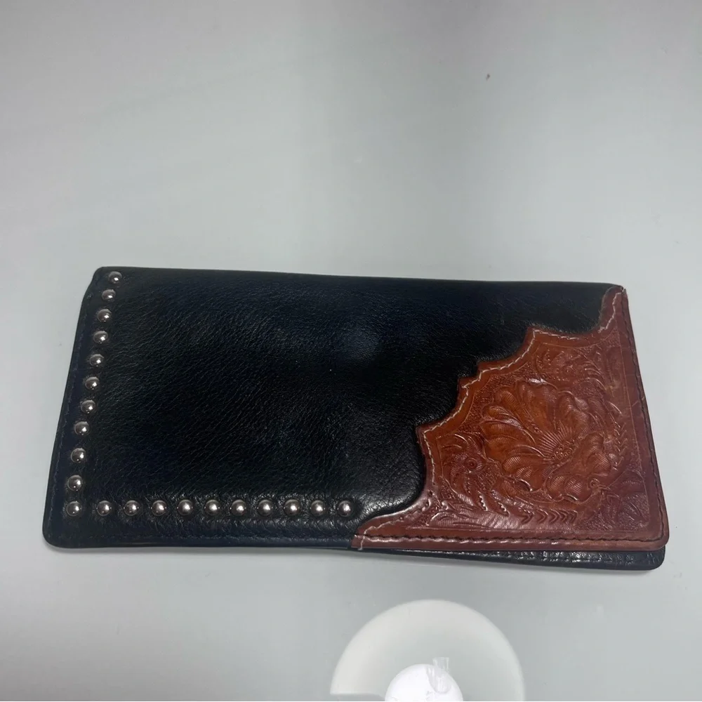 Buffalo Brand Traders Black & Brown Embossed Leather Wallet – Western Studded